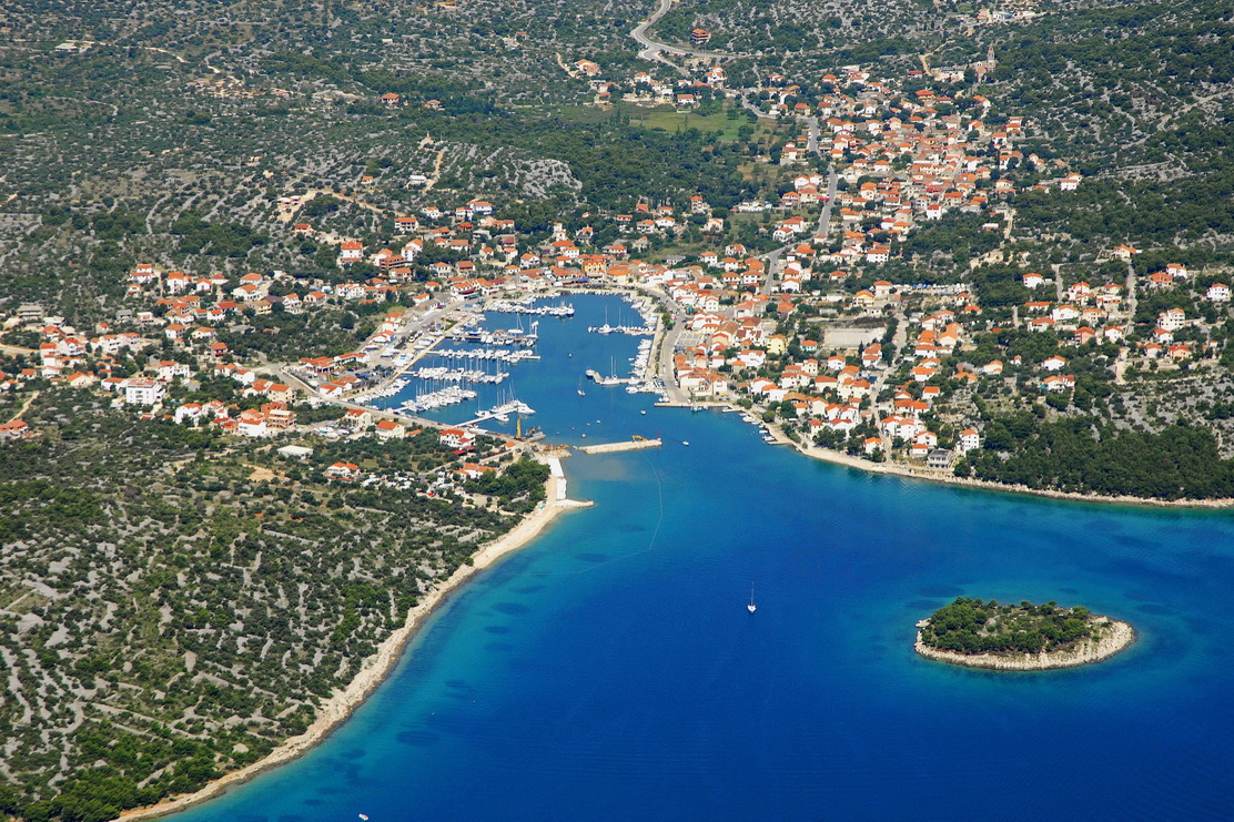 Aci_Marina_Jezera image ACI Marina Jezera, english