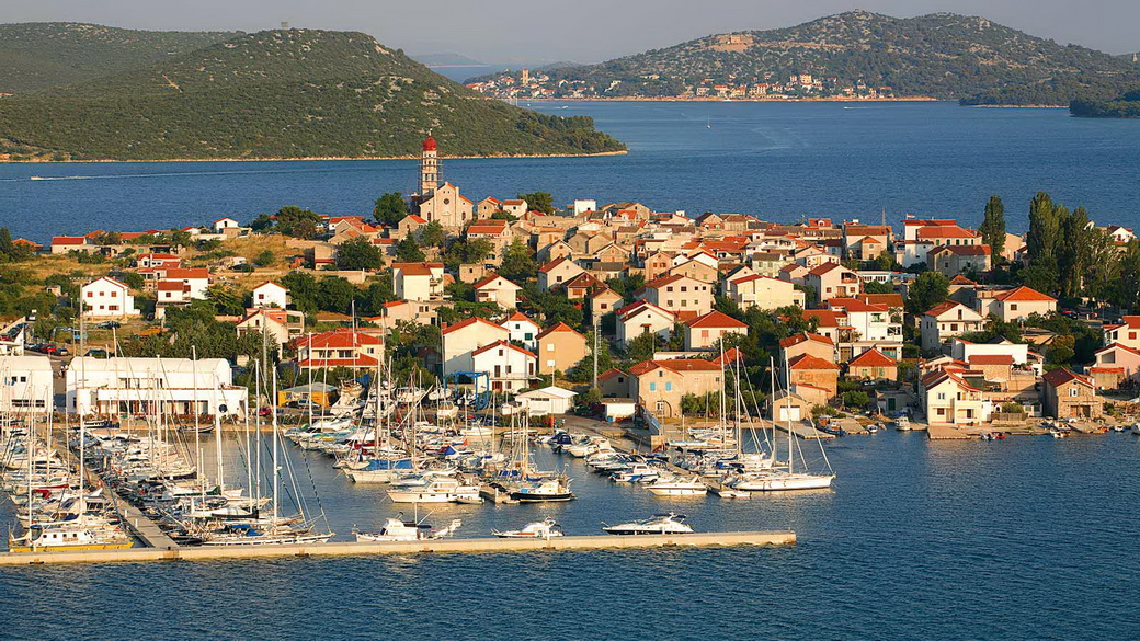 Marina_Betina image Marina Betina, english