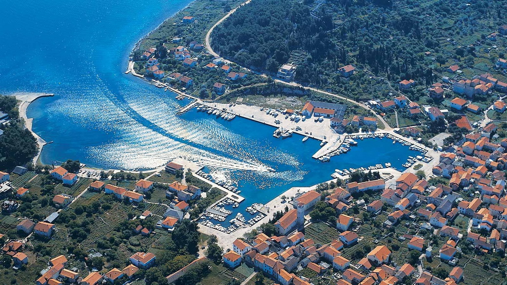 Marina_Veli_Iz image Marina Veli Iž, english